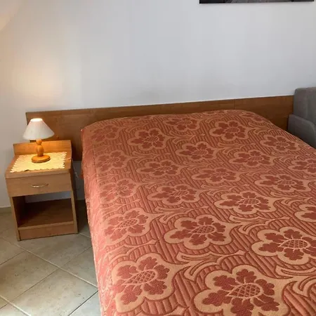 Mango 3*