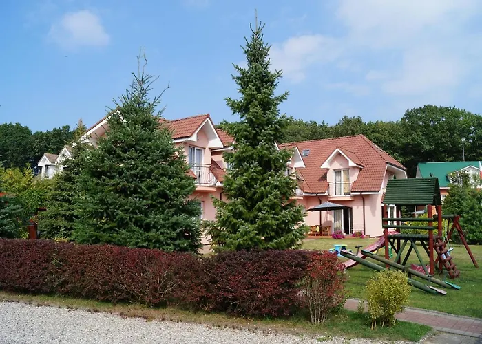 ゲストハウス Mango レバル