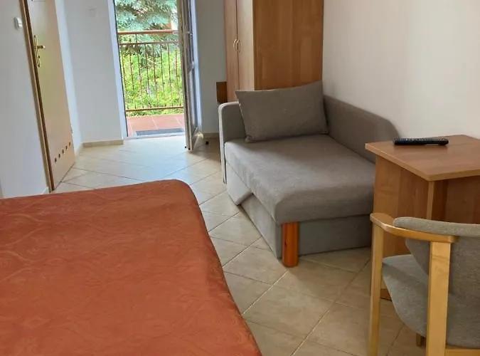 Mango ゲストハウス 3*